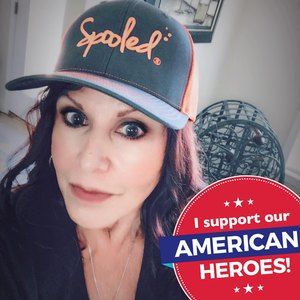 Meet your Posher, Carol